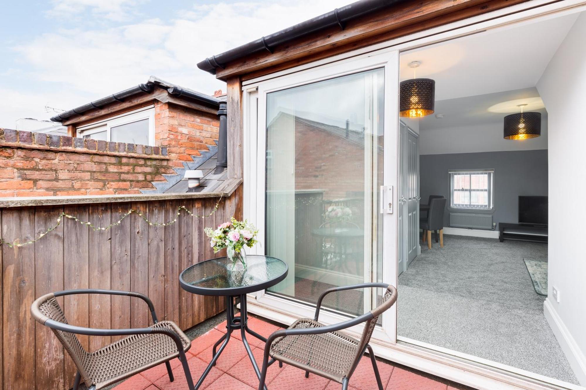 Duplex Loft Apartment With Balcony & Private Entrance In Jq Birmingham Luaran gambar
